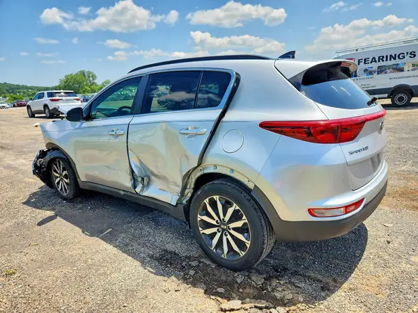 KNDPN3AC9J7390471 2018 KIA SPORTAGE - Image 2