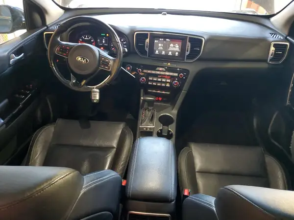 KNDPN3AC9J7418902 2018 KIA SPORTAGE - Image 8
