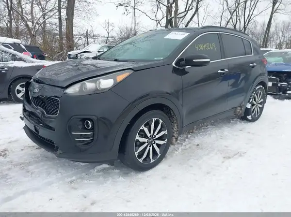 KNDPN3AC9J7482874 2018 KIA SPORTAGE - Image 2