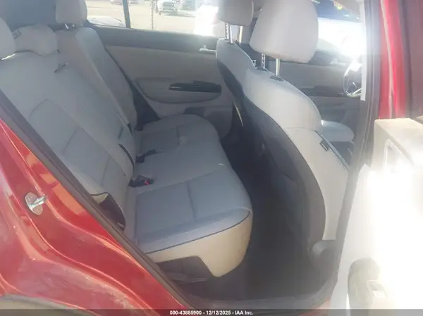 KNDPN3AC9M7936898 2021 KIA SPORTAGE - Image 8