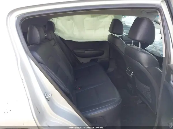 KNDPN3ACXH7119655 2017 KIA SPORTAGE - Image 8