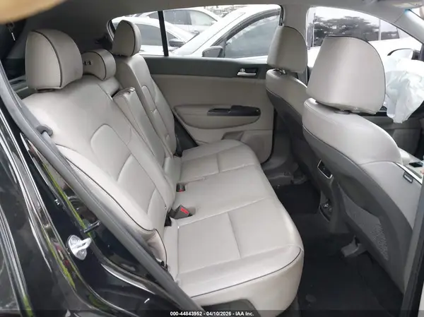 KNDPN3ACXH7221795 2017 KIA SPORTAGE - Image 8