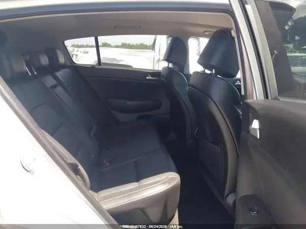 KNDPN3ACXH7289692 2017 KIA SPORTAGE - Image 8