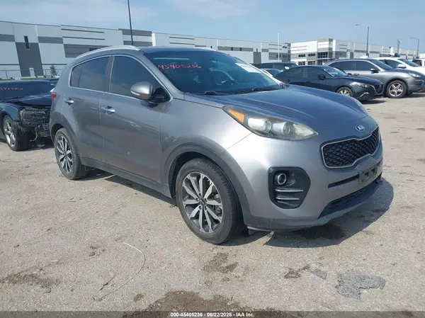 KNDPN3ACXJ7396800 2018 KIA SPORTAGE - Image 1