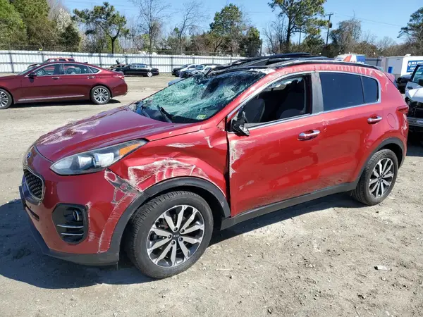 KNDPN3ACXJ7413370 2018 KIA SPORTAGE - Image 1