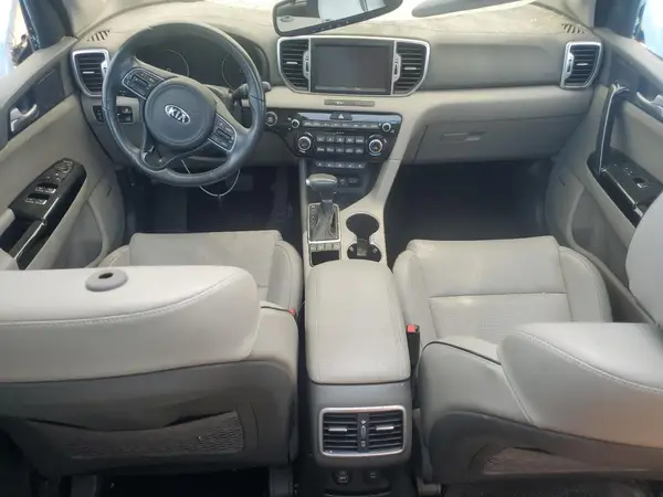 KNDPN3ACXJ7413370 2018 KIA SPORTAGE - Image 8