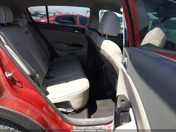 KNDPN3ACXK7571287 2019 KIA SPORTAGE - Image 8