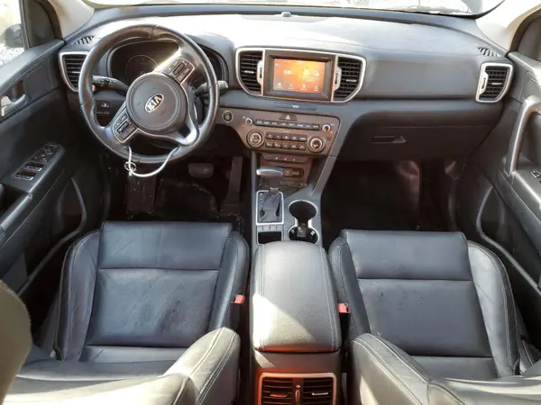 KNDPNCAC0H7108695 2017 KIA SPORTAGE - Image 8