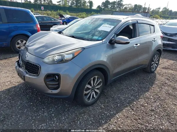 KNDPNCAC0H7138991 2017 KIA SPORTAGE - Image 2