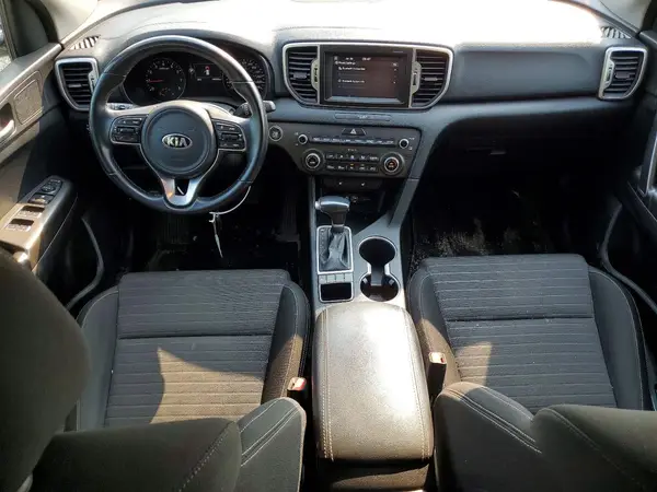 KNDPNCAC0H7148307 2017 KIA SPORTAGE - Image 8