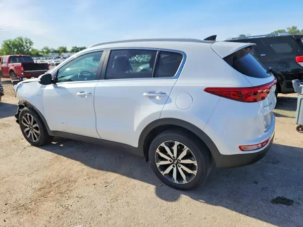 KNDPNCAC0H7150140 2017 KIA SPORTAGE - Image 2