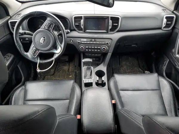 KNDPNCAC0H7150896 2017 KIA SPORTAGE - Image 8
