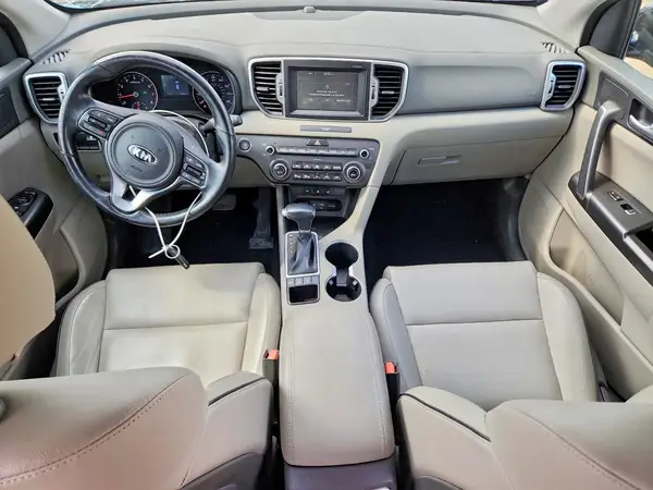 KNDPNCAC0H7167133 2017 KIA SPORTAGE - Image 8