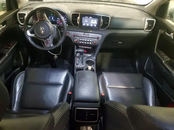 KNDPNCAC0H7203869 2017 KIA SPORTAGE - Image 8