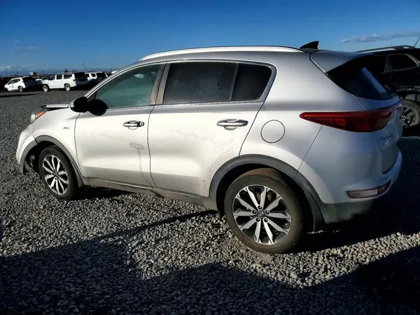 KNDPNCAC0H7263215 2017 KIA SPORTAGE - Image 2