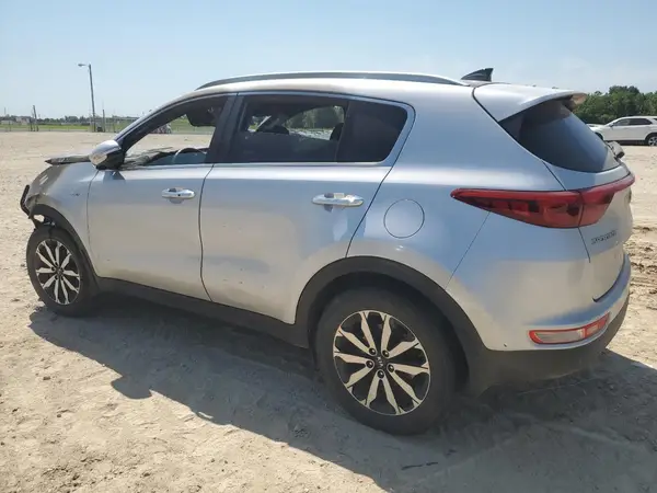 KNDPNCAC0H7267426 2017 KIA SPORTAGE - Image 2