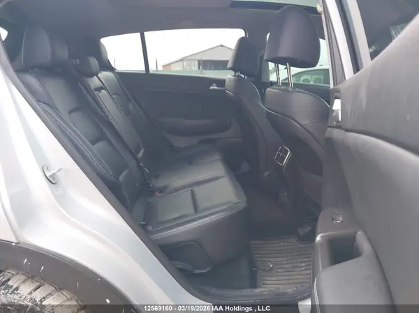 KNDPNCAC0J7317005 2018 KIA SPORTAGE - Image 8