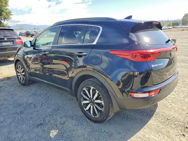 KNDPNCAC0J7328358 2018 KIA SPORTAGE - Image 2