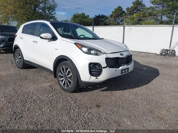 KNDPNCAC0J7330031 2018 KIA SPORTAGE - Image 1