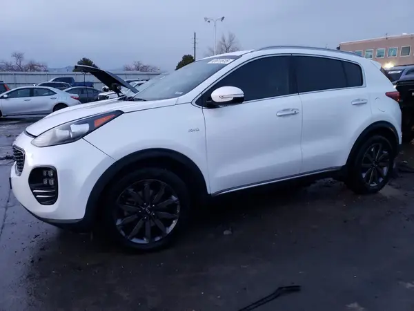 KNDPNCAC0J7410798 2018 KIA SPORTAGE - Image 1