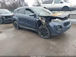 KNDPNCAC0J7474582 2018 KIA SPORTAGE