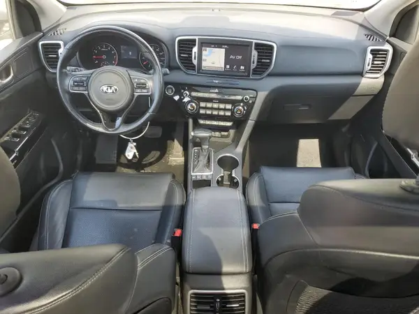KNDPNCAC0K7571900 2019 KIA SPORTAGE - Image 8