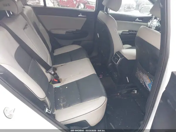 KNDPNCAC0K7576384 2019 KIA SPORTAGE - Image 8