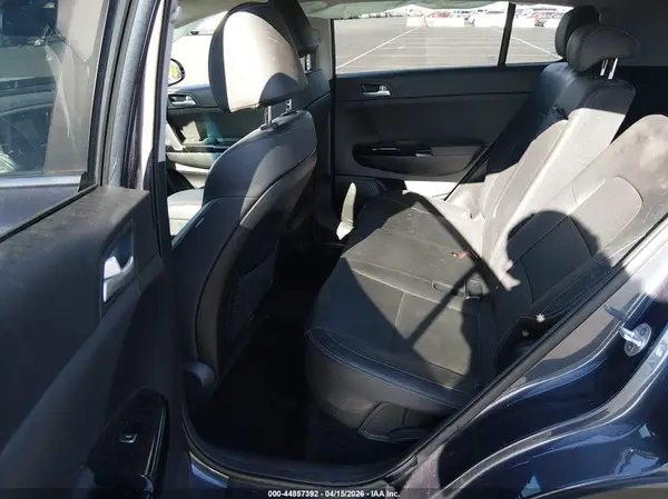 KNDPNCAC0L7699930 2020 KIA SPORTAGE - Image 8