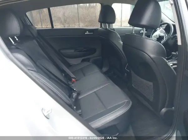 KNDPNCAC0M7844076 2021 KIA SPORTAGE - Image 8