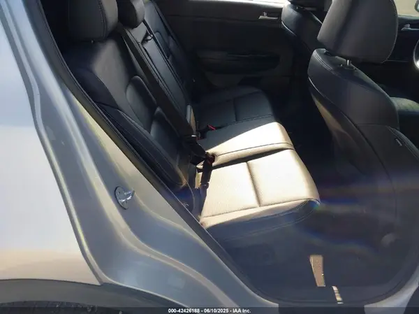 KNDPNCAC0M7848029 2021 KIA SPORTAGE - Image 8