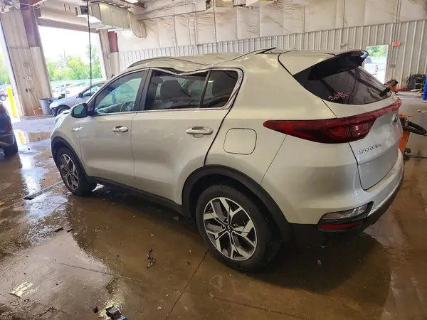 KNDPNCAC0M7882665 2021 KIA SPORTAGE - Image 2
