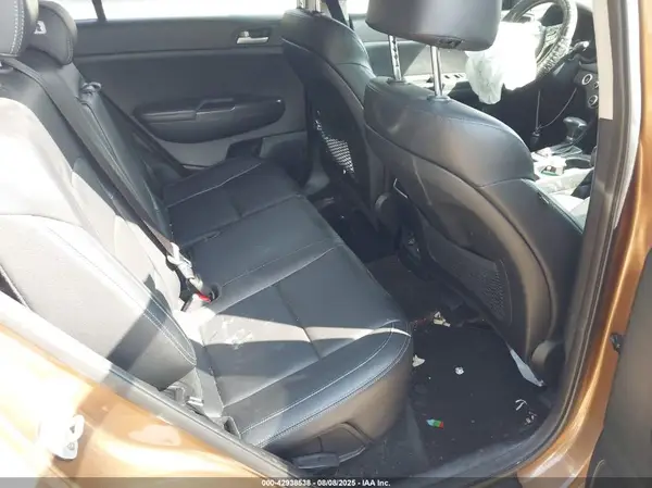 KNDPNCAC1H7056641 2017 KIA SPORTAGE - Image 8
