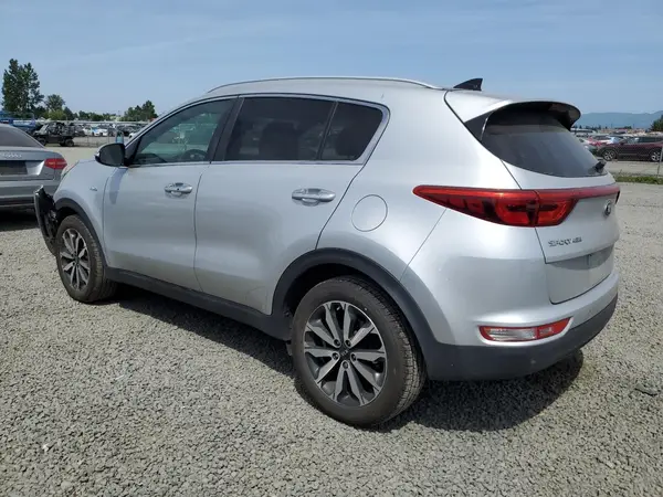 KNDPNCAC1H7079689 2017 KIA SPORTAGE - Image 2