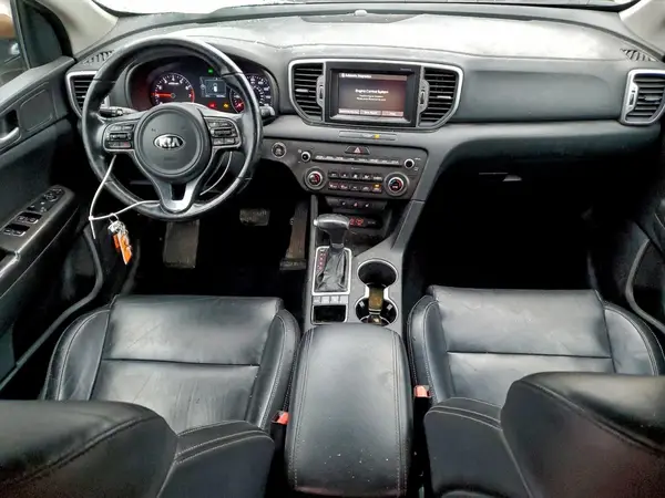 KNDPNCAC1H7133380 2017 KIA SPORTAGE - Image 8