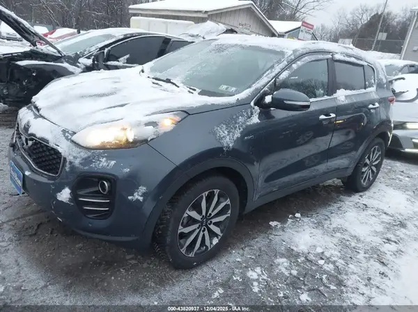 KNDPNCAC1H7153564 2017 KIA SPORTAGE - Image 2
