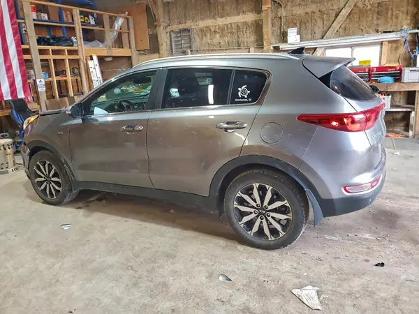KNDPNCAC1H7154763 2017 KIA SPORTAGE - Image 2