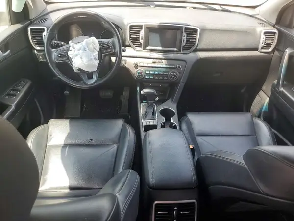 KNDPNCAC1H7179520 2017 KIA SPORTAGE - Image 8
