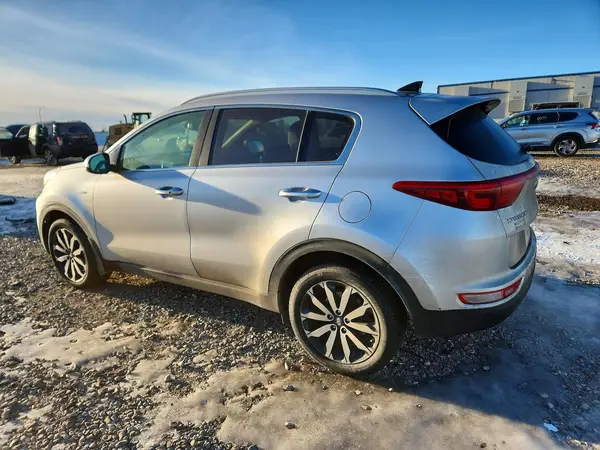 KNDPNCAC1H7204397 2017 KIA SPORTAGE - Image 2