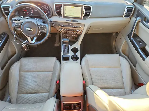 KNDPNCAC1H7204397 2017 KIA SPORTAGE - Image 8