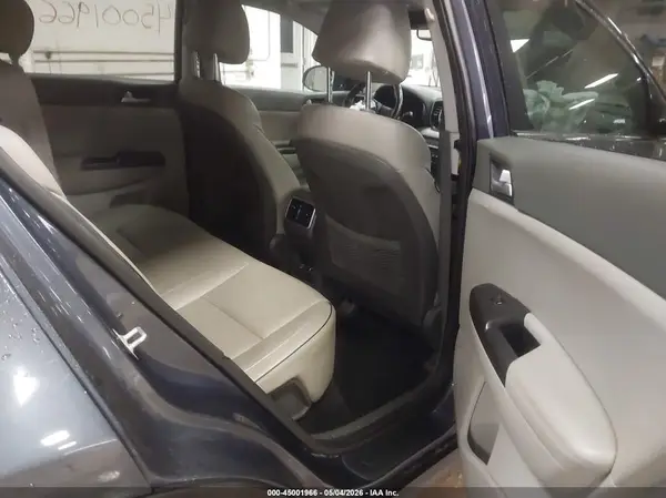 KNDPNCAC1H7235553 2017 KIA SPORTAGE - Image 8