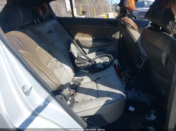 KNDPNCAC1H7248223 2017 KIA SPORTAGE - Image 8