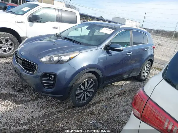 KNDPNCAC1H7263269 2017 KIA SPORTAGE - Image 2