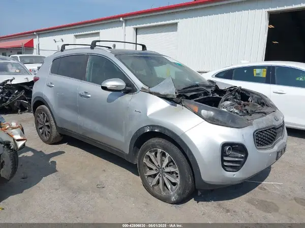 KNDPNCAC1H7282338 2017 KIA SPORTAGE - Image 1