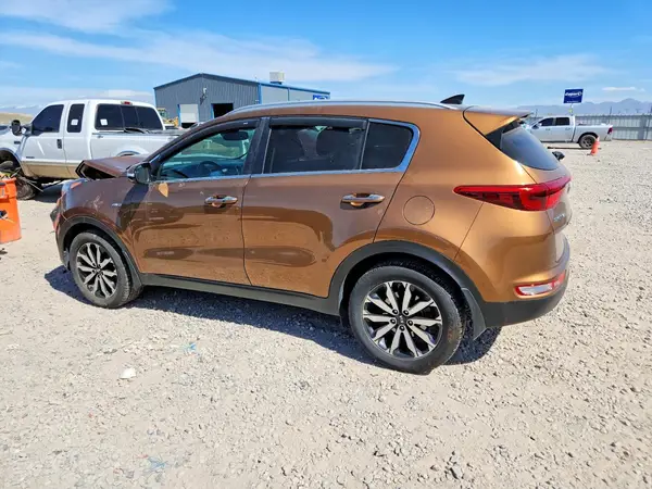 KNDPNCAC1H7286714 2017 KIA SPORTAGE - Image 2