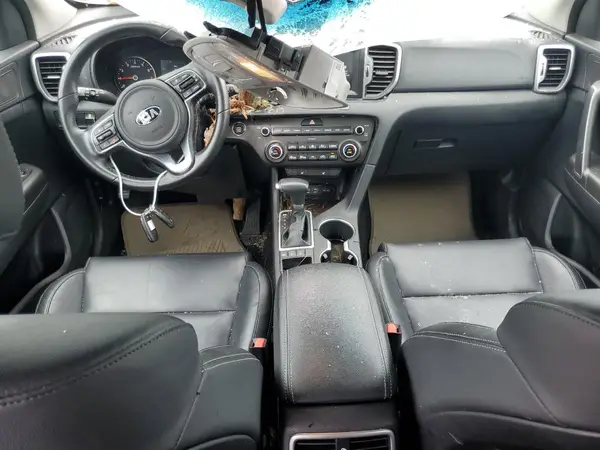 KNDPNCAC1H7299916 2017 KIA SPORTAGE - Image 8