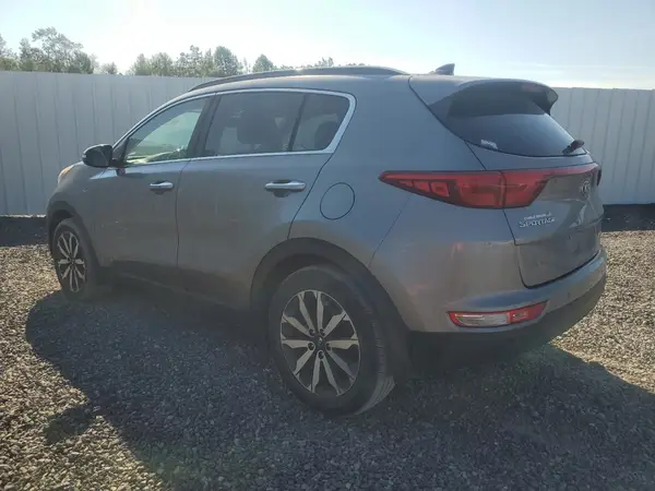 KNDPNCAC1J7301315 2018 KIA SPORTAGE - Image 2