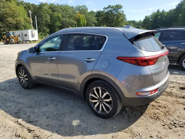 KNDPNCAC1J7353382 2018 KIA SPORTAGE - Image 2