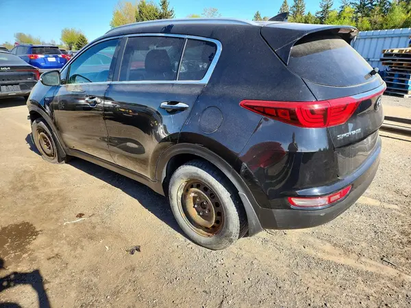 KNDPNCAC1J7359442 2018 KIA SPORTAGE - Image 2
