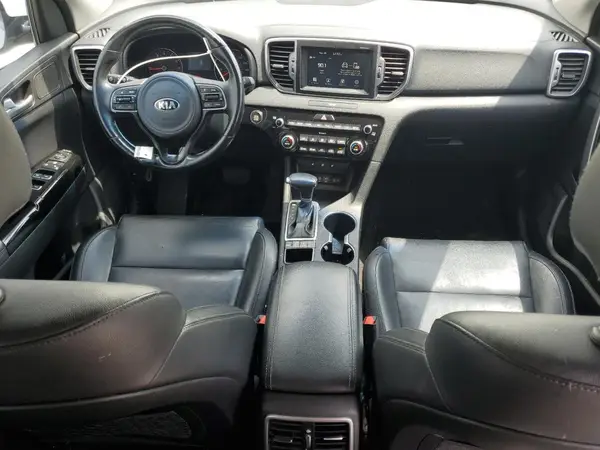 KNDPNCAC1J7383949 2018 KIA SPORTAGE - Image 8