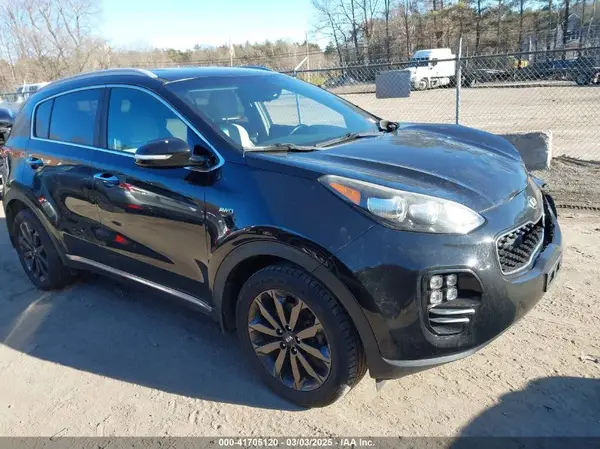 KNDPNCAC1J7398970 2018 KIA SPORTAGE - Image 1